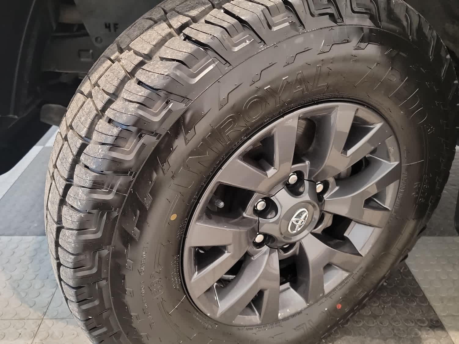 2022 Toyota Tacoma SR5