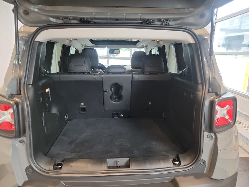 2022 Jeep Renegade Trailhawk