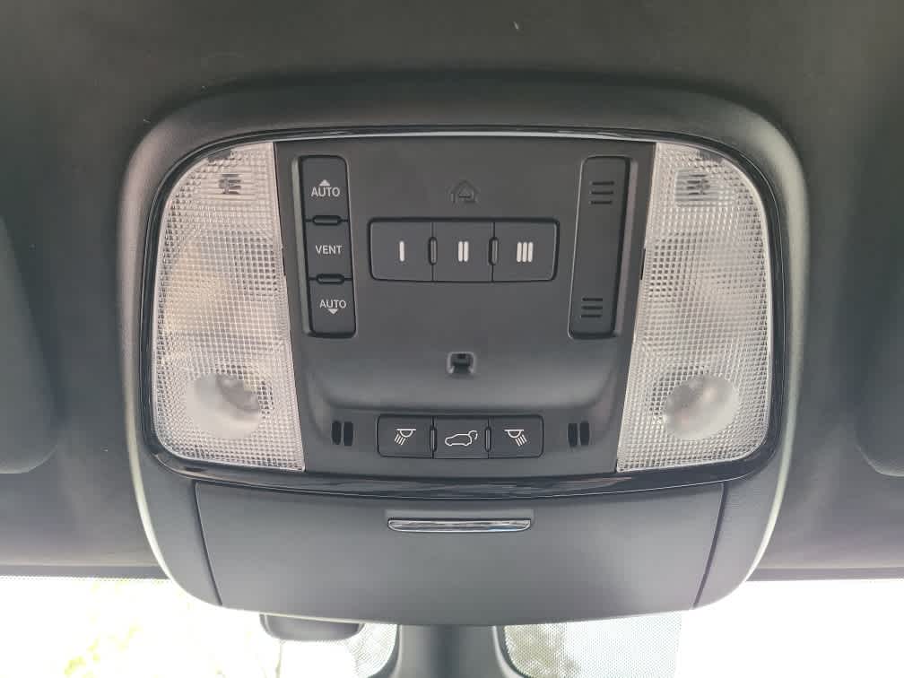 2022 Dodge Durango Orange Sport