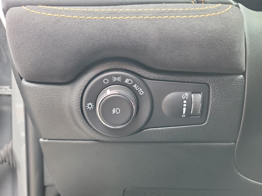 2022 Dodge Durango Orange Sport