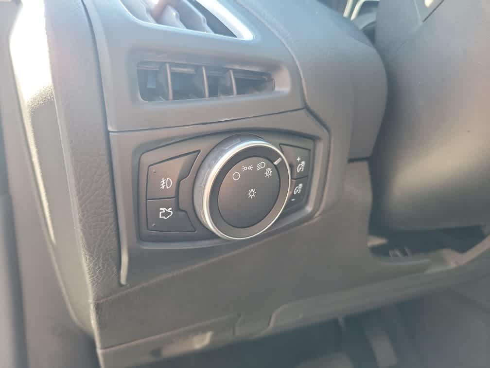 2016 Ford Focus Titanium