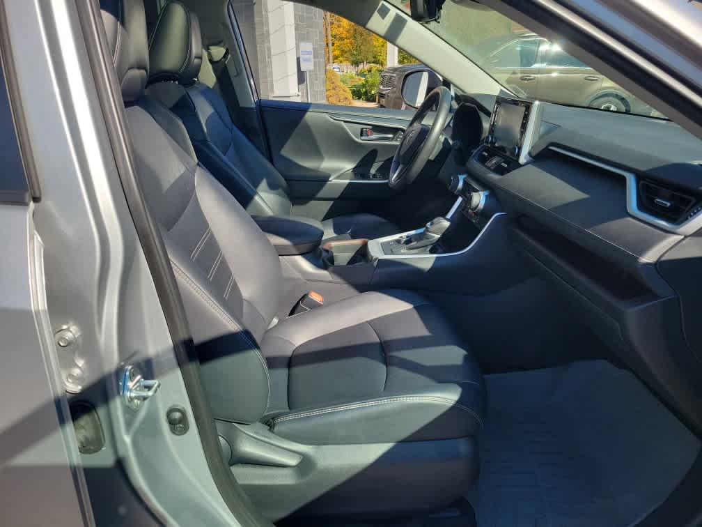 2019 Toyota RAV4 Hybrid Limited