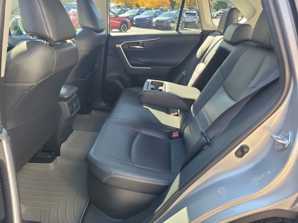 2019 Toyota RAV4 Hybrid Limited