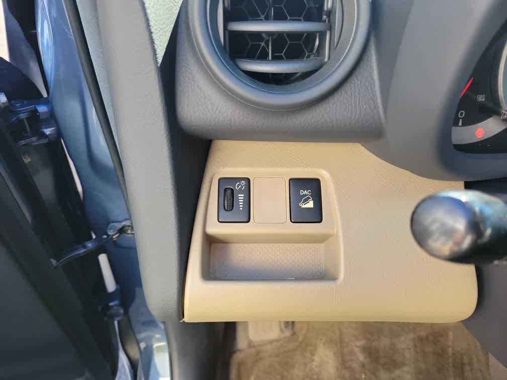 2012 Toyota RAV4 4WD 4dr I4 (Natl)