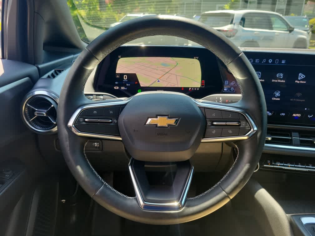 2025 Chevrolet Equinox EV LT1 w/PCY