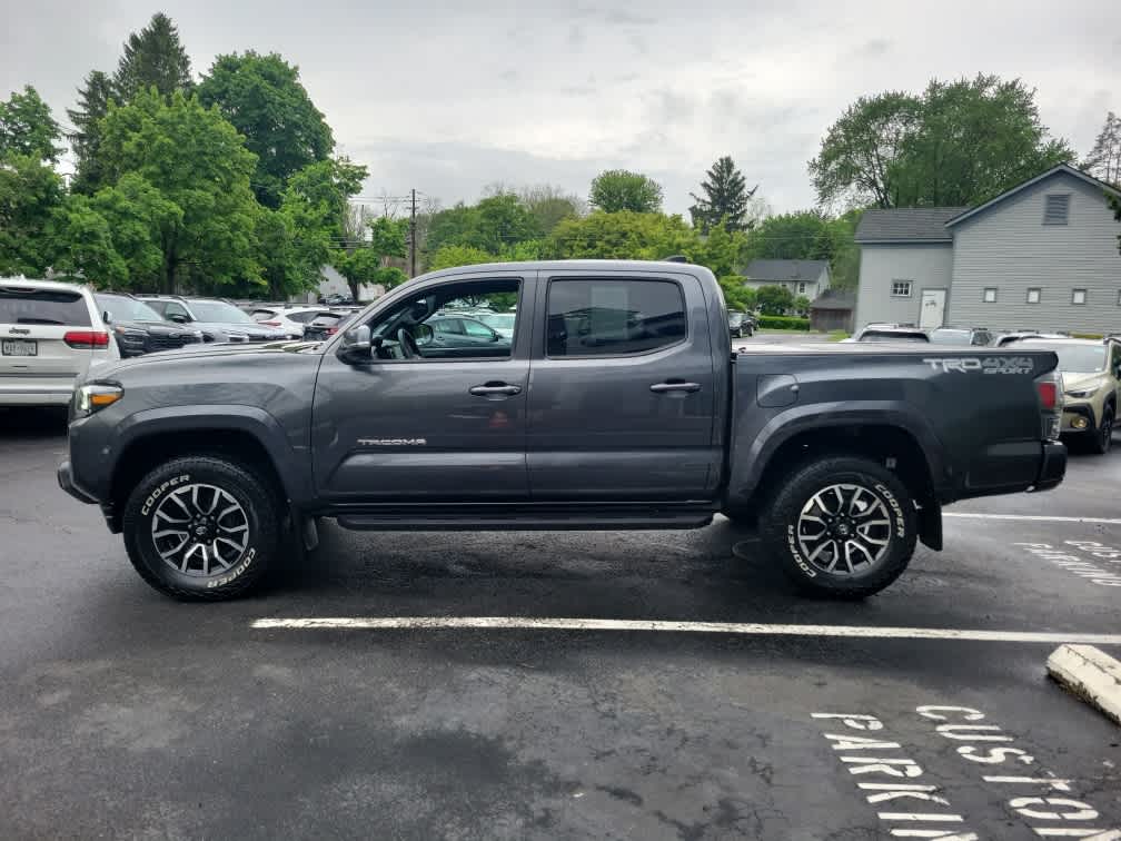 2022 Toyota Tacoma TRD Sport