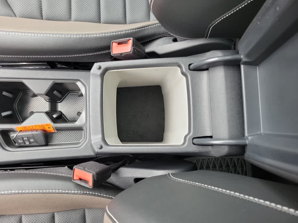 2023 Volkswagen Taos SEL