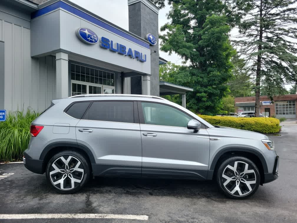 2023 Volkswagen Taos SEL
