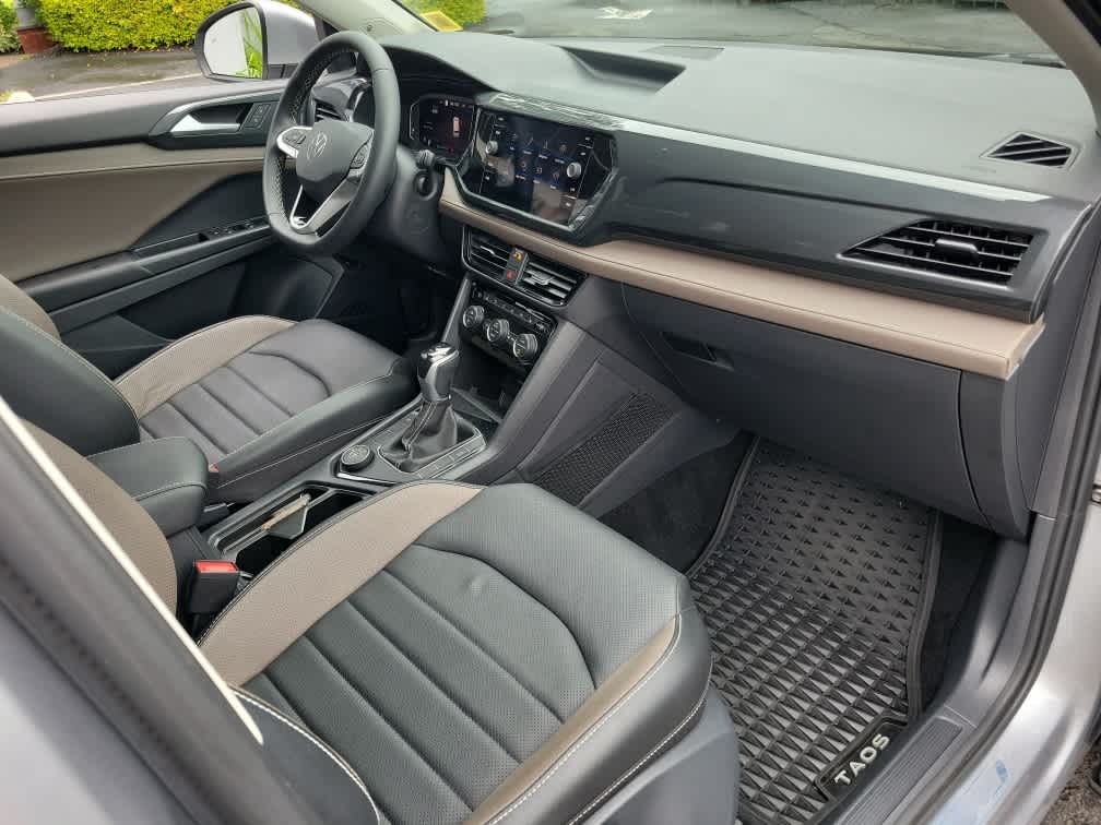 2023 Volkswagen Taos SEL