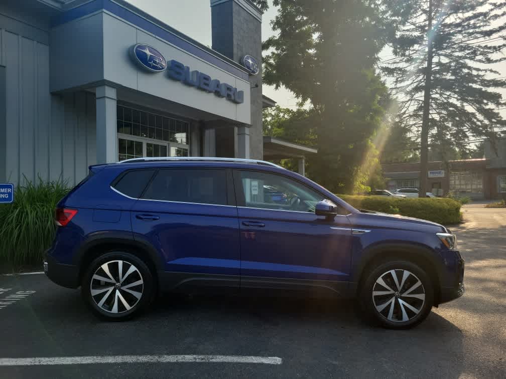 2022 Volkswagen Taos SE
