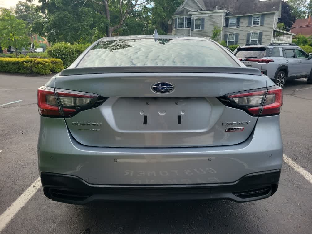 2022 Subaru Legacy Sport