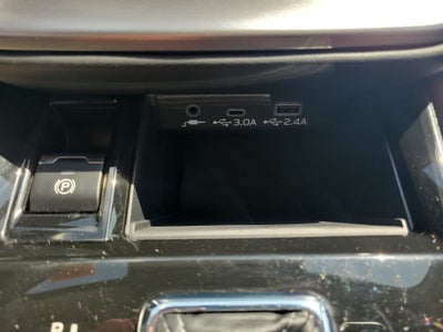 2025 Subaru Legacy Limited