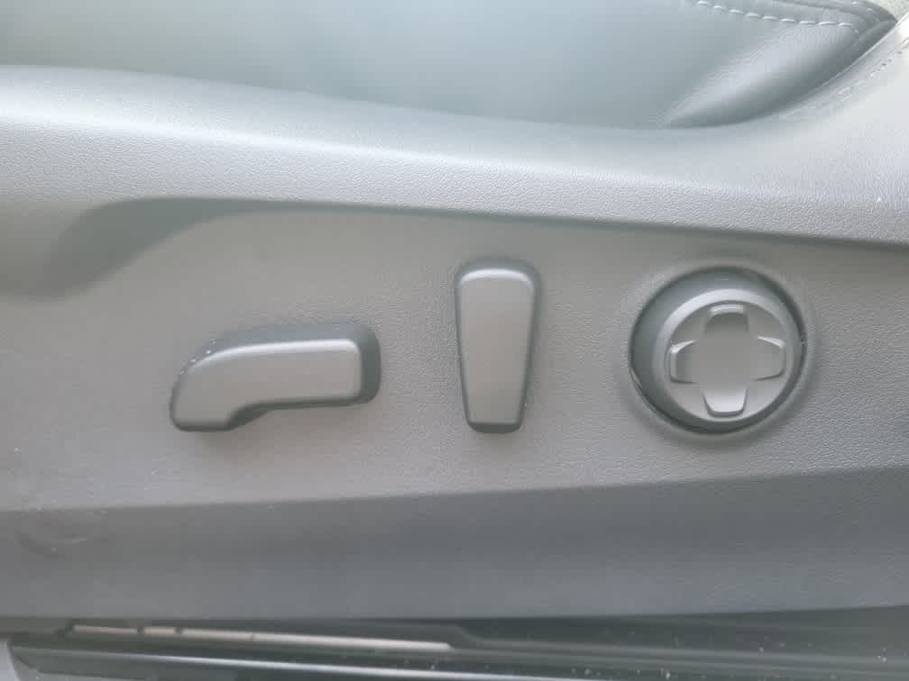 2025 Subaru Legacy Limited