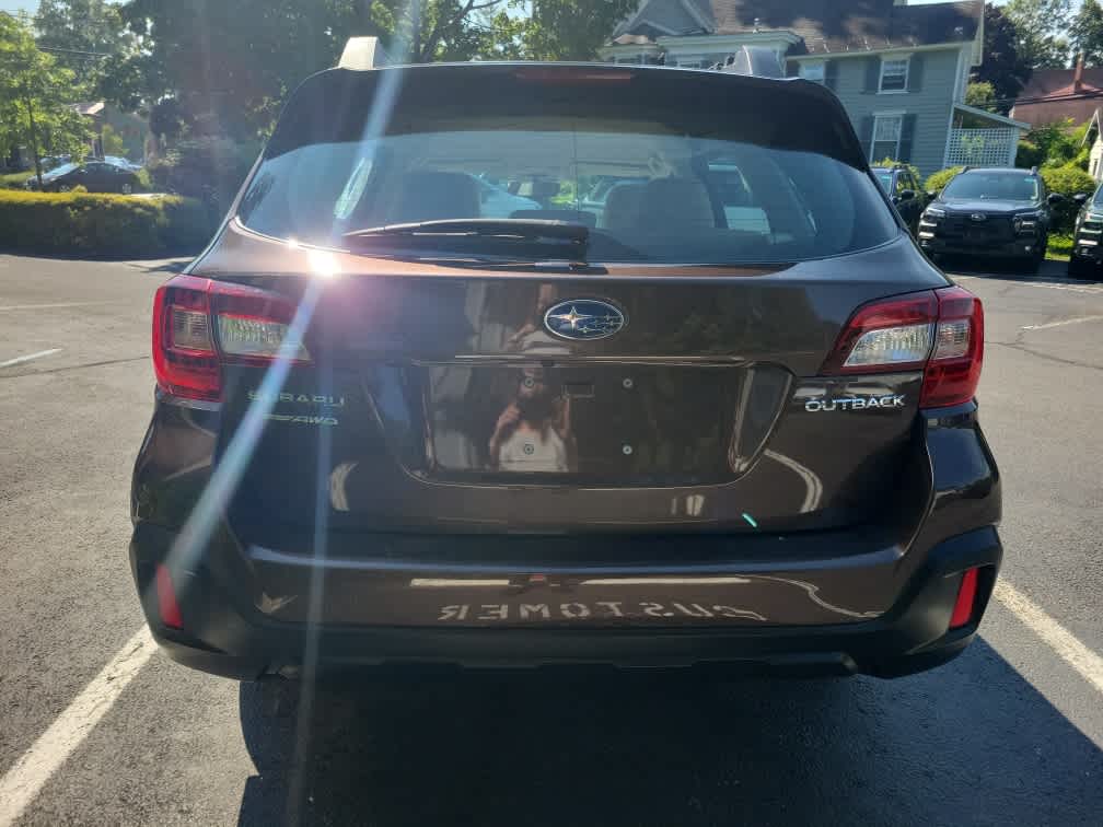2019 Subaru Outback 2.5i