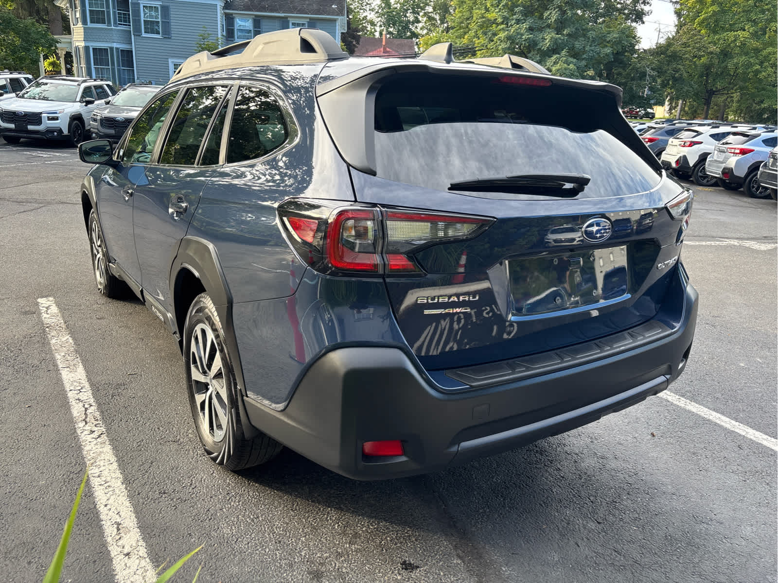 2025 Subaru Outback Premium