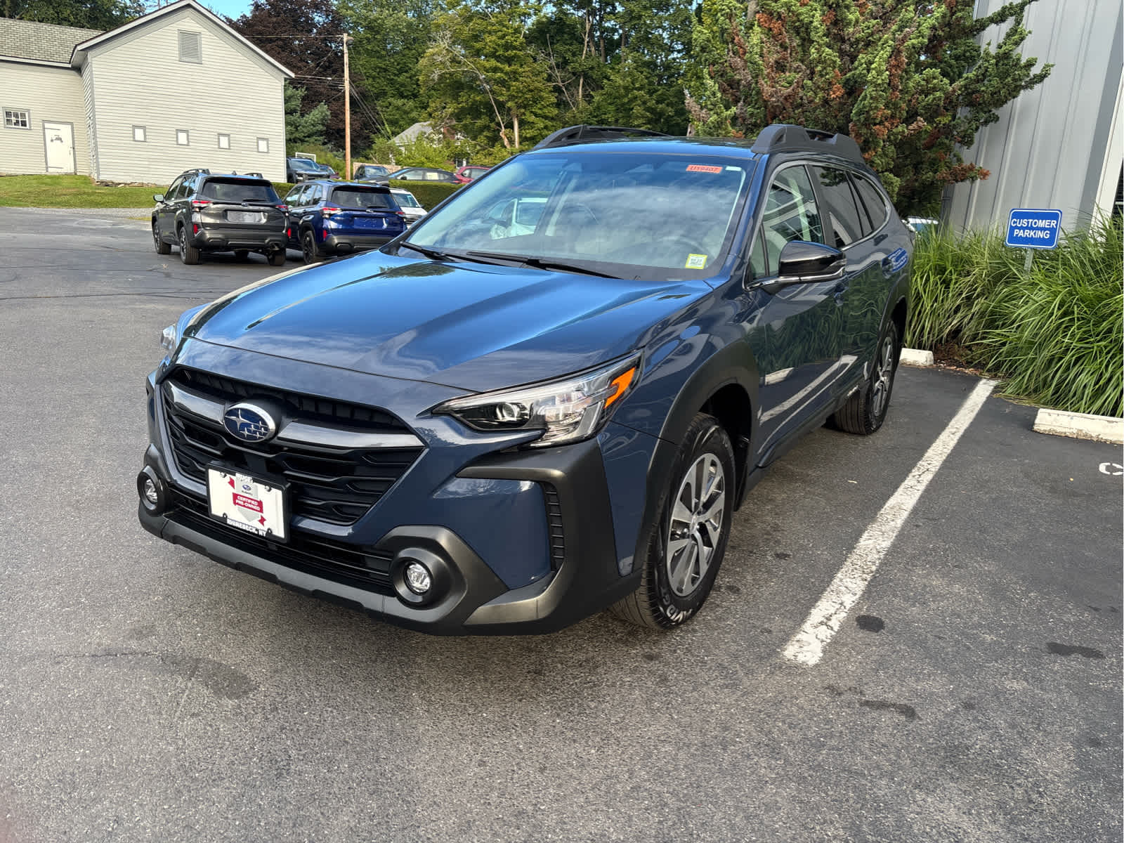 2025 Subaru Outback Premium
