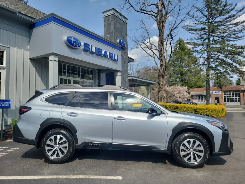 2023 Subaru Outback Premium