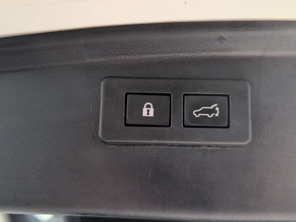 2022 Subaru Outback Touring