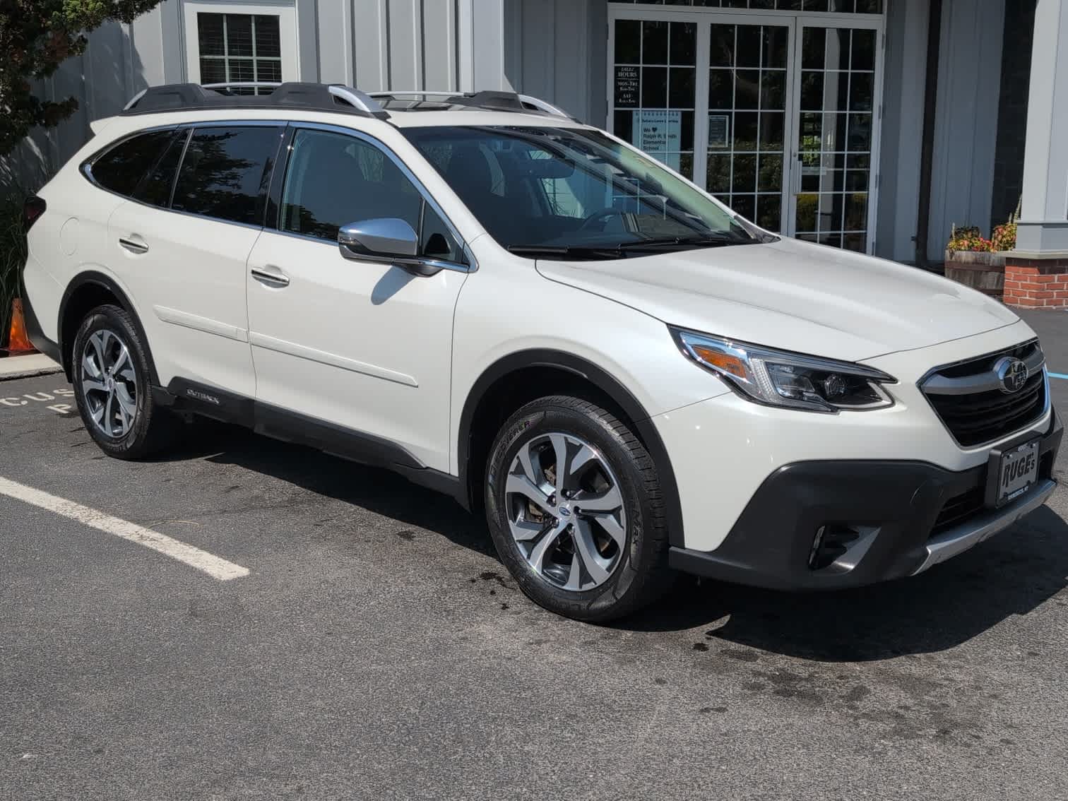 2022 Subaru Outback Touring