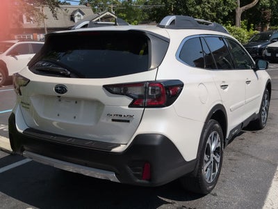 2022 Subaru Outback Touring