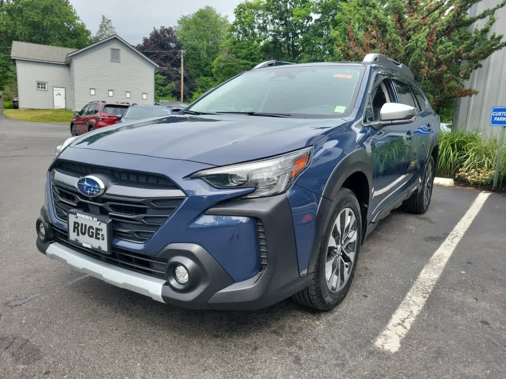 2024 Subaru Outback Touring