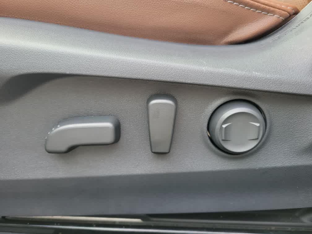 2021 Subaru Outback Touring XT