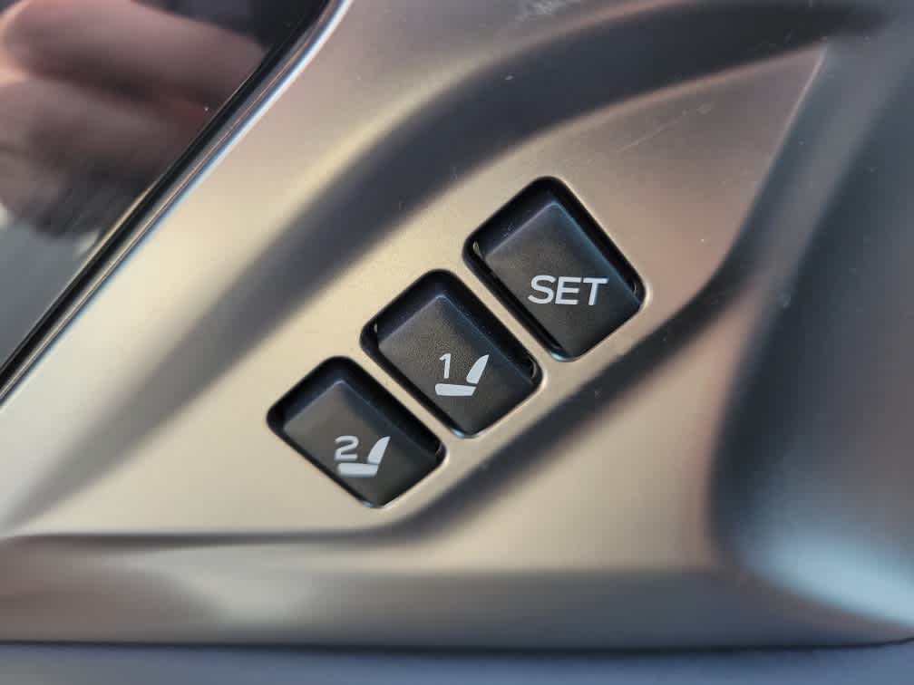 2022 Subaru Outback Touring XT