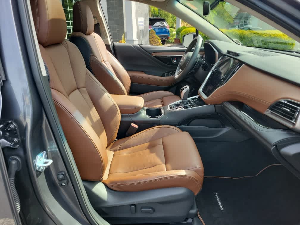 2022 Subaru Outback Touring XT