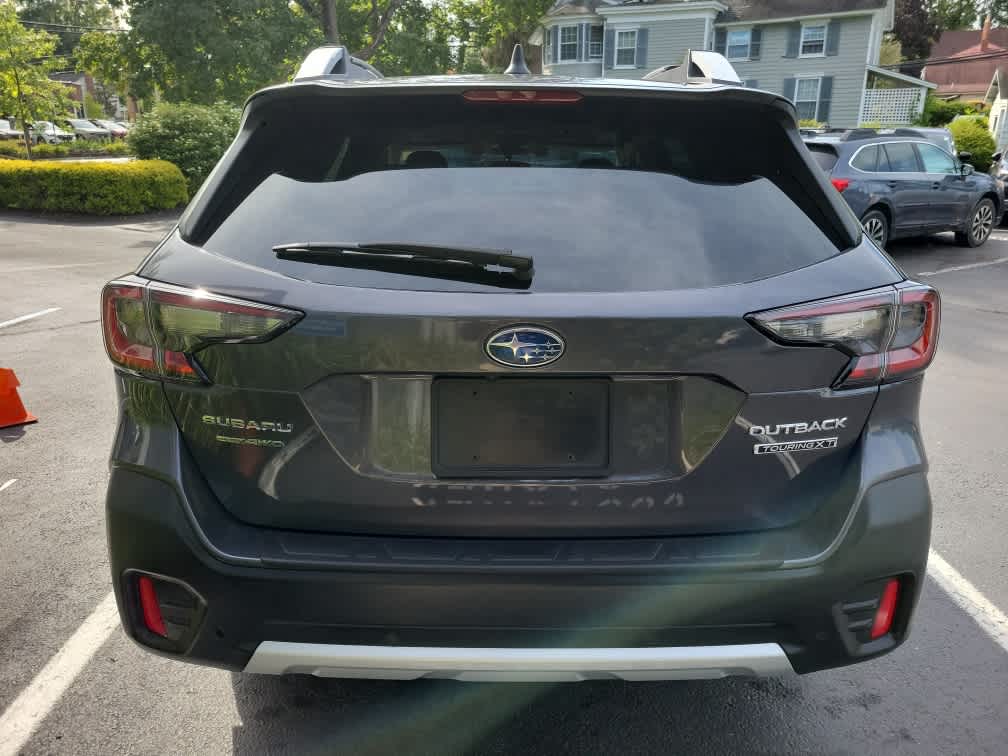 2022 Subaru Outback Touring XT