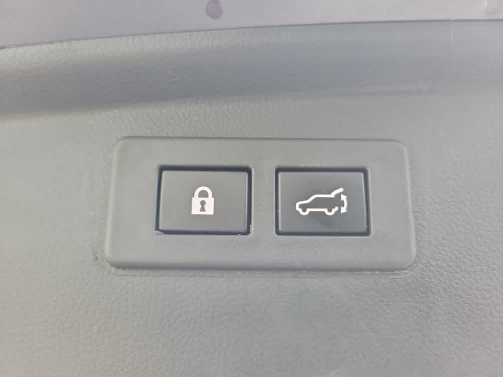 2022 Subaru Outback Touring XT