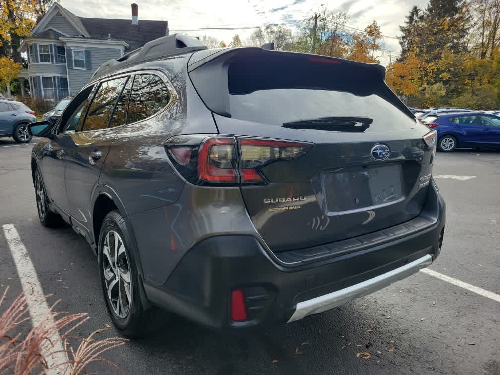 2022 Subaru Outback Touring XT