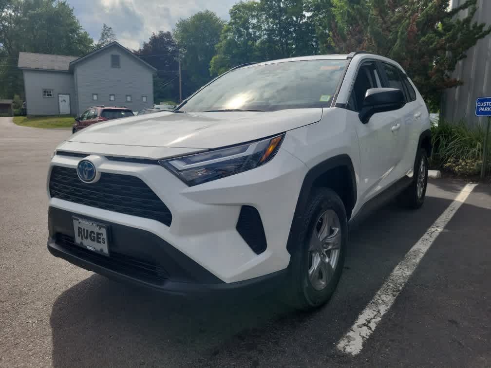 2024 Toyota RAV4 Hybrid LE