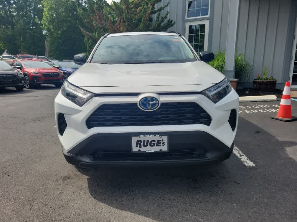 2024 Toyota RAV4 Hybrid LE