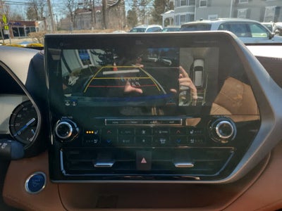 2021 Toyota Highlander Hybrid Platinum