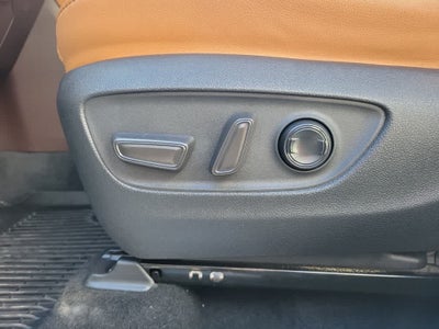 2021 Toyota Highlander Hybrid Platinum