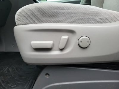 2018 Toyota Sienna LE