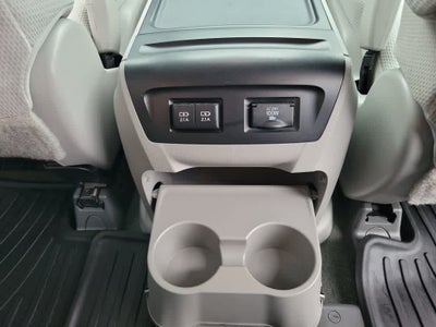 2018 Toyota Sienna LE