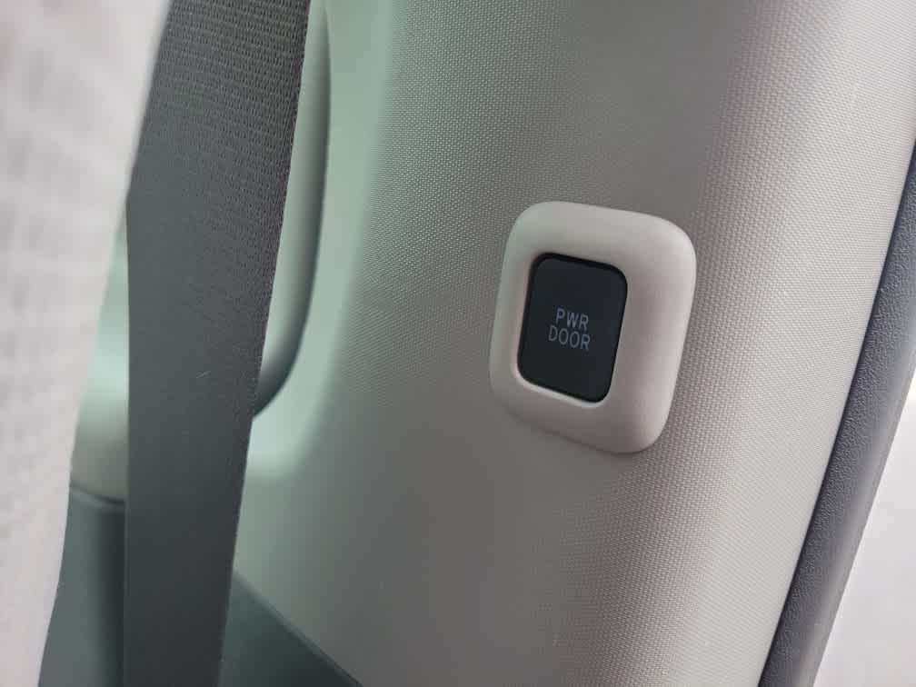 2018 Toyota Sienna LE
