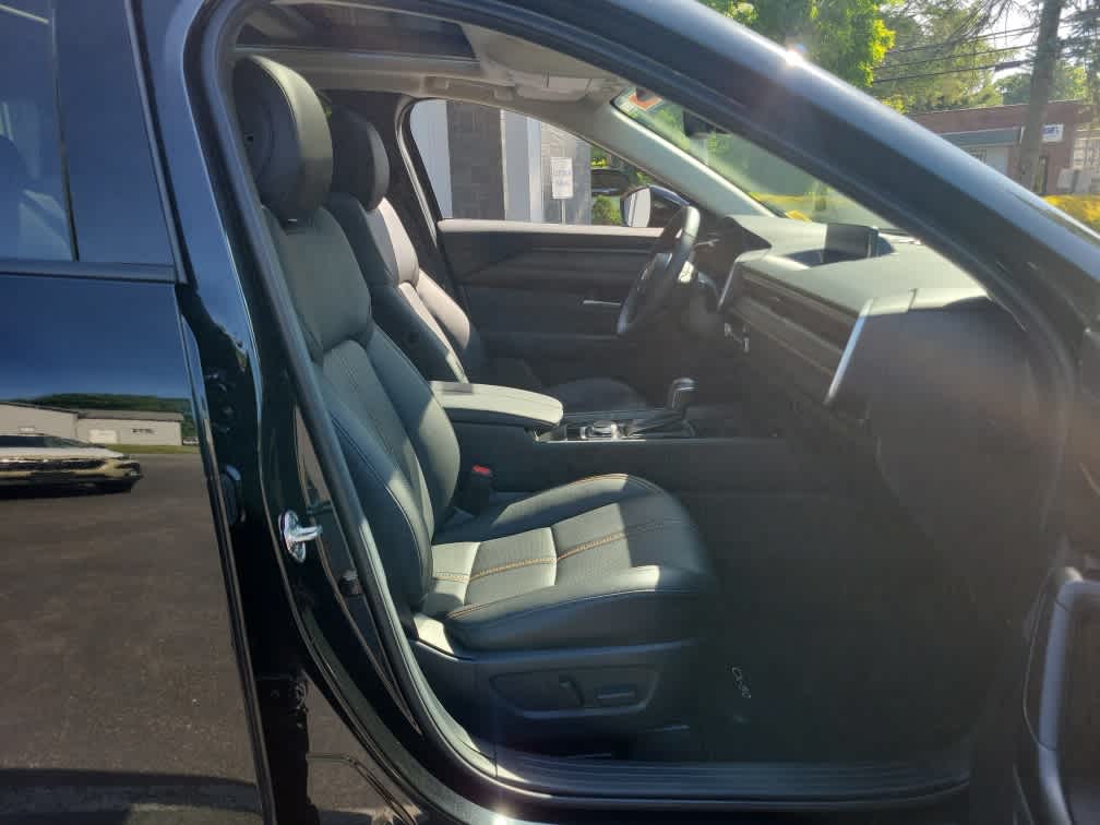 2025 Mazda Mazda CX-50 Hybrid Premium Package