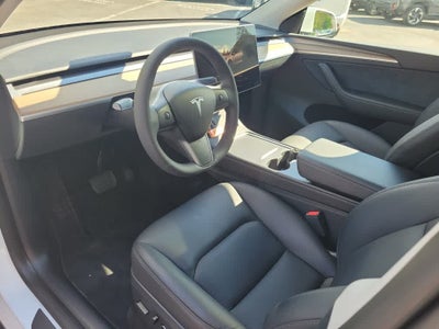 2023 Tesla Model Y AWD