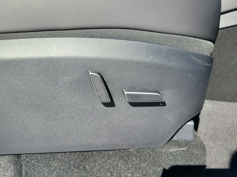 2023 Tesla Model Y AWD