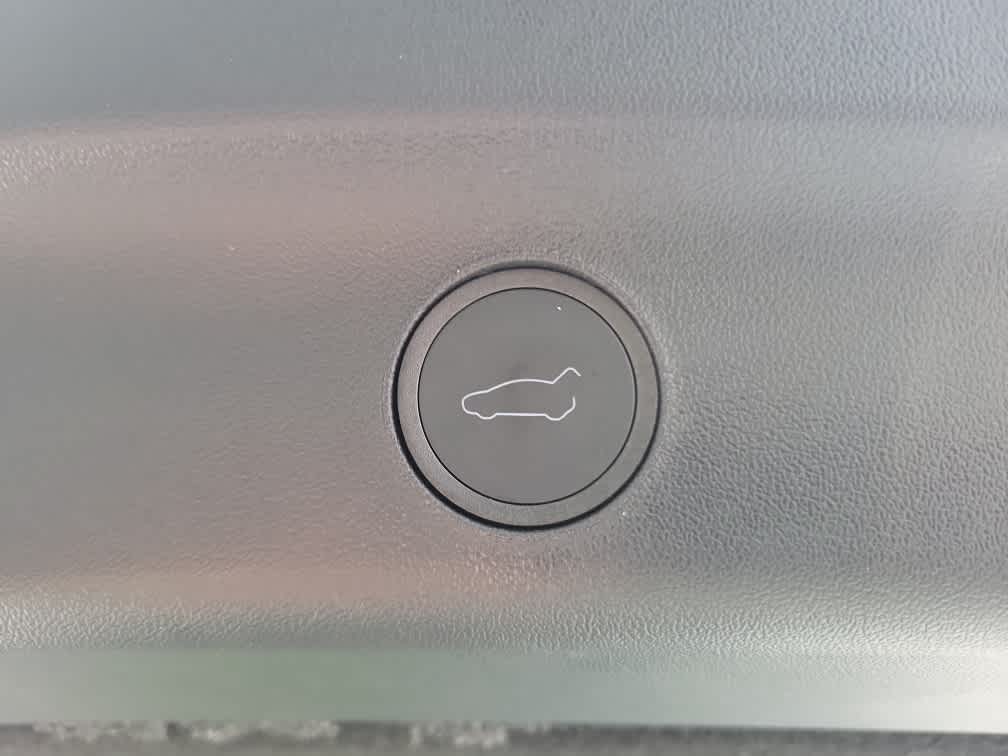 2023 Tesla Model Y AWD