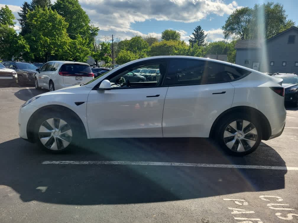 2023 Tesla Model Y AWD