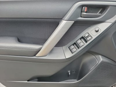 2016 Subaru Forester 2.5i