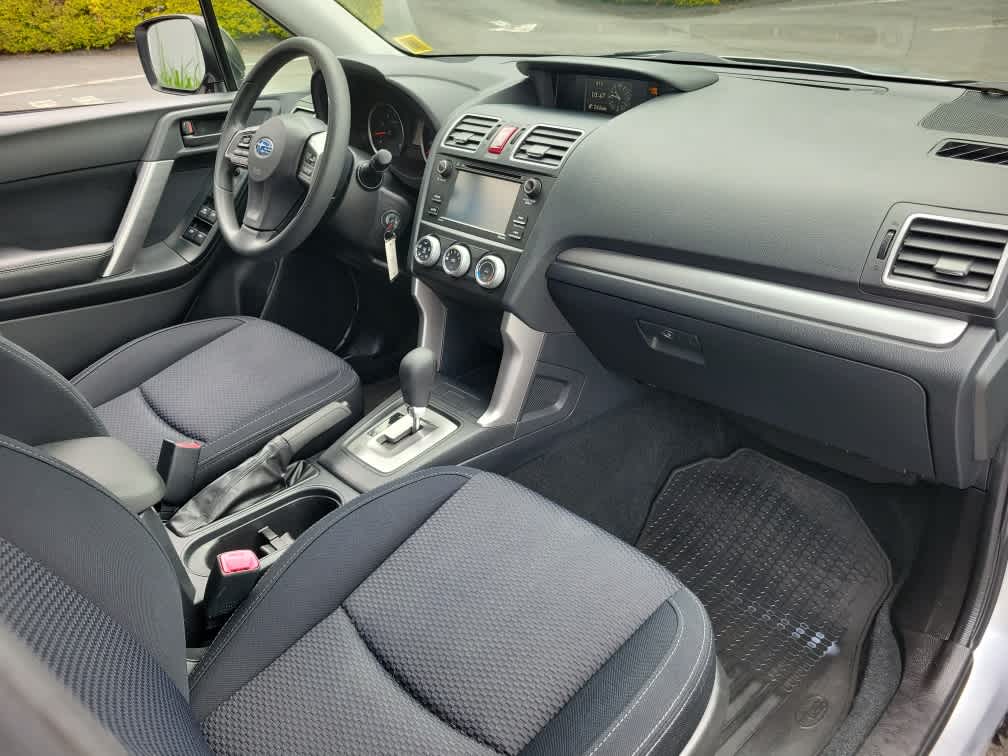 2016 Subaru Forester 2.5i