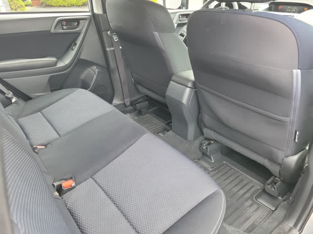 2016 Subaru Forester 2.5i