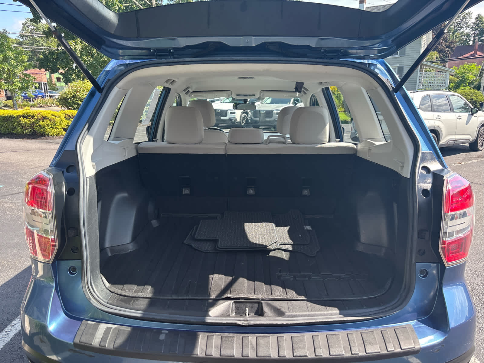2016 Subaru Forester 2.5i