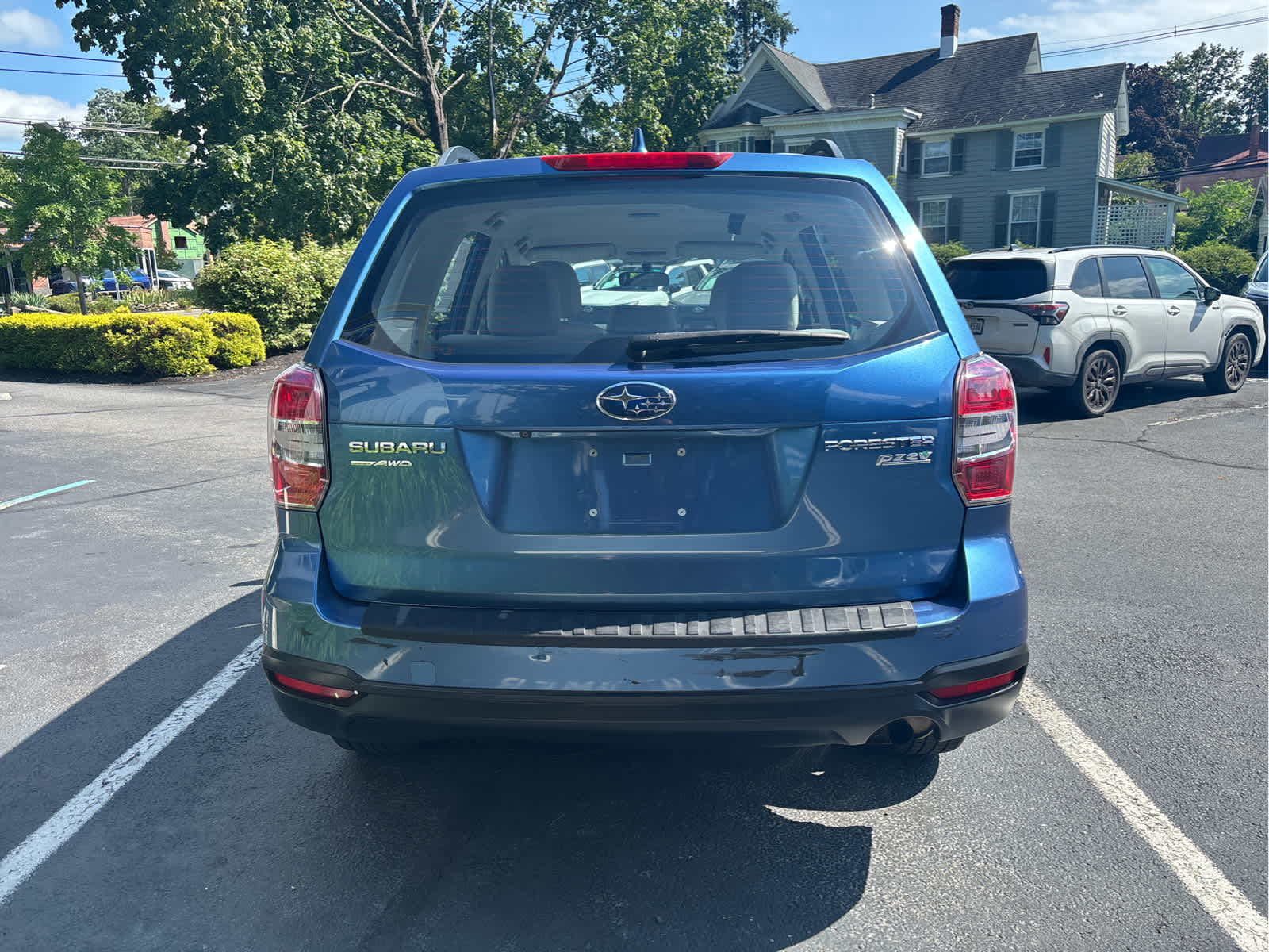 2016 Subaru Forester 2.5i