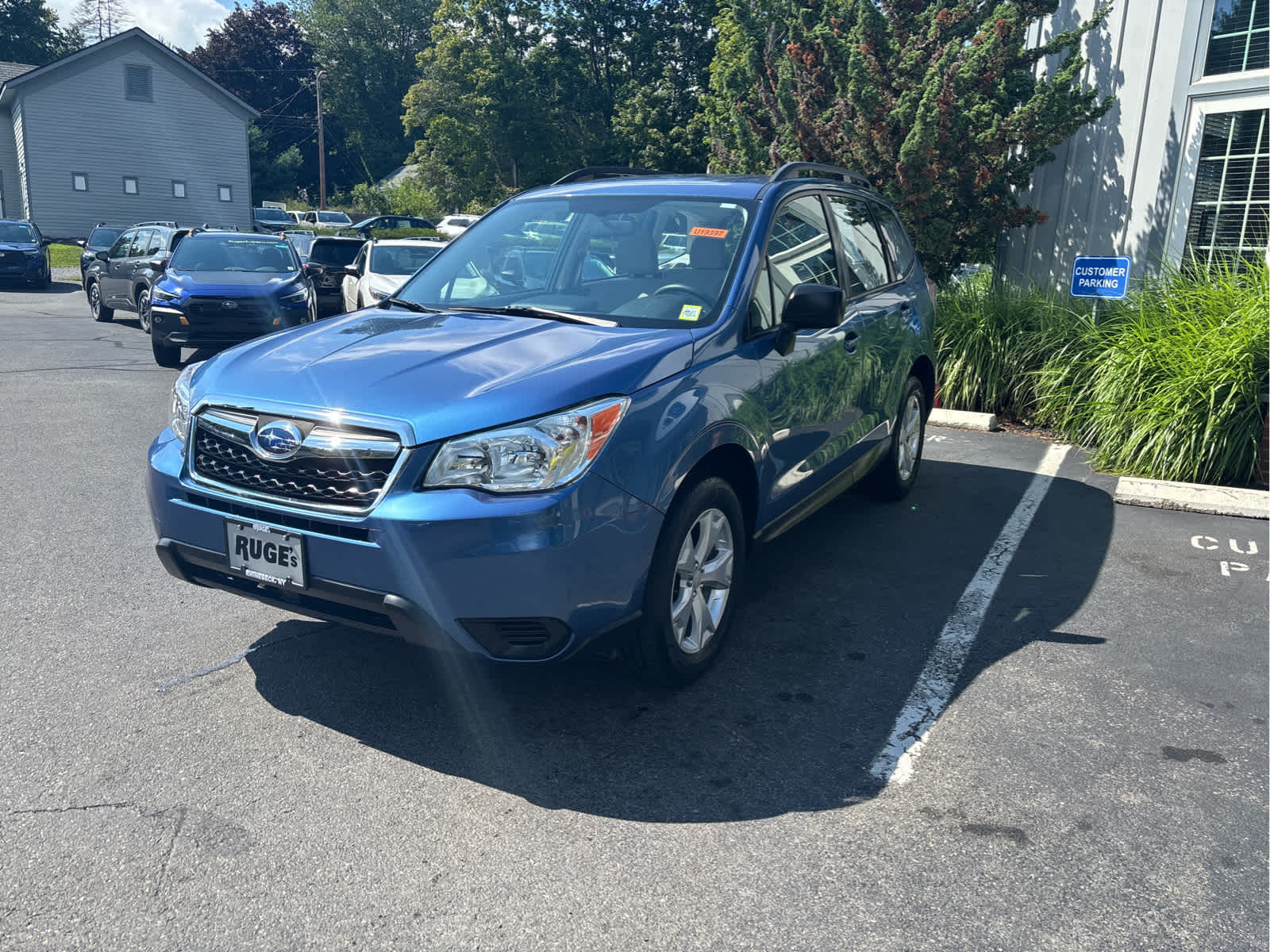 2016 Subaru Forester 2.5i