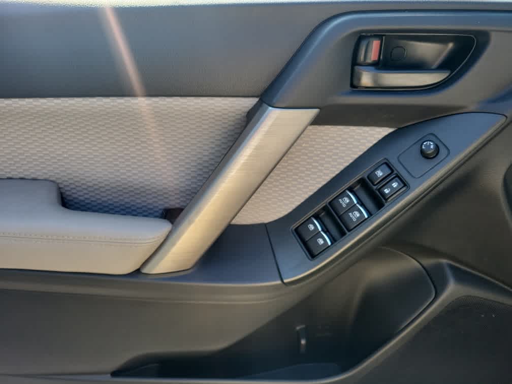 2017 Subaru Forester 2.5i CVT